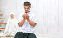4 Kiat Mendidik Anak Perempuan dalam Ajaran Islam, Sudah Tahu? - GenPI.co