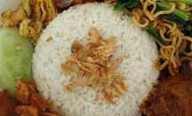 Cukup Diaduk, Bikin Nasi Uduk dengan Bumbu Instan Tanpa Dimasak - GenPI.co