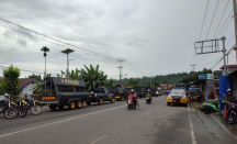 Pelantikan Pj Gubernur Papua Barat Tegang, Massa Blokade Jalan - GenPI.co