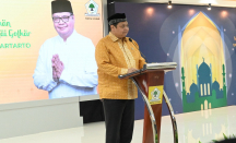 Airlangga Mengenang Sosok Fahmi Idris, Aktivis dan Pekerja Keras - GenPI.co
