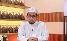 Ustaz Adi Hidayat Ajak Warga Kirim Doa untuk Putra Ridwan Kamil - GenPI.co
