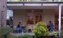 Kineruku, Perpustakaan Cozy Bisa untuk Bikin Tugas Sambil Ngopi - GenPI.co