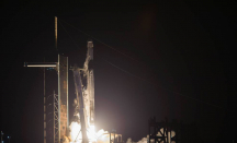 Pengembangan Roket SpaceX Tidak Pasti, Miliarder Jepang Batalkan Perjalanan ke Bulan - GenPI.co