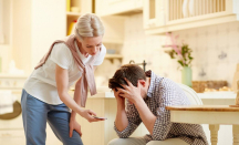 Bahaya Menaruh Harapan Tinggi Pada Pasangan, Kata Psikolog - GenPI.co