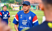 RANS Nusantara FC Dirugikan Wasit, Coach RD Buka Suara - GenPI.co