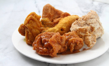 Asal Tidak Berlebihan, 3 Manfaat Makan Kulit Ayam bagi Kesehatan - GenPI.co