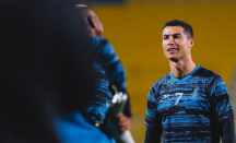 Terhindar dari Hukuman Banting HP Suporter, Ronaldo Tetap Debut di Al-Nassr - GenPI.co
