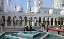 Mandor Masjid Sheikh Zayed Solo Utang Makan Rp 150 Juta, Walah! - GenPI.co