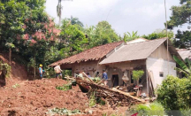 4 Rumah Rusak Akibat Tanah Longsor di Cianjur, 6 Keluarga Mengungsi - GenPI.co