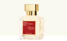 Rekomendasi Parfum Wanita Tahan Lama, Wanginya Disukai Pria - GenPI.co