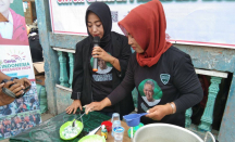 Bantu Ibu-ibu, Kowarteg Dukung Ganjar Gelar Pelatihan Bikin Kue Klepon - GenPI.co