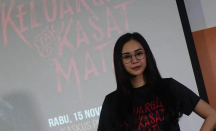 Aura Kasih Akui Tidak Enak Jadi Single Mother, Harus di 2 Posisi - GenPI.co