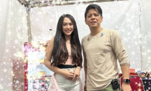 Foto Bareng Ariel Noah, Happy Asmara: Tempatmu Di Sini, Pujaanku - GenPI.co