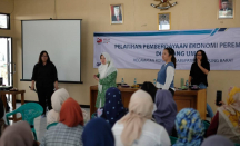 PLN Dukung Kelompok Perempuan Tingkatkan Potensi Ekonomi di Desa - GenPI.co