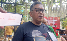 Bendera PDIP di Gunungkidul Diturunkan, Hasto Kristiyanto: Kami Peserta Pemilu - GenPI.co