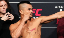 Jeka Saragih Menang KO dan Cetak Sejarah, UFC Beri Bonus Tambahan - GenPI.co