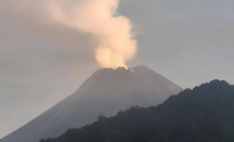 Tetap Waspada! Gunung Merapi Alami 71 Gempa Guguran - GenPI.co