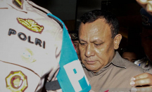 Tok! Jokowi Berhentikan Firli Bahuri Sebagai Ketua KPK - GenPI.co