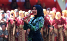 Dibelikan Apple Watch oleh Fans, Salma Salsabil: Kok Lu Lebih Tajir Dari Gue? - GenPI.co