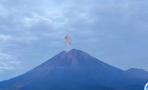 Waspada! Gunung Semeru Alami Ratusan Gempa - GenPI.co