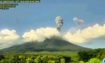 Waspada! Gunung Ili Lewotolok Erupsi, Semburkan Abu Vulkanik Setinggi 1 Km - GenPI.co