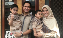 10 Tahun Menikah dengan Alyssa Soebandono, Dude Harlino Masih Belajar - GenPI.co