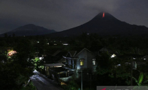 Tetap Waspada! Gunung Merapi Muntahkan Awan Panas Guguran - GenPI.co