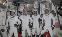 Astronot dari Empat Negara Kembali ke Bumi Setelah Enam Bulan Berada di Luar Angkasa - GenPI.co