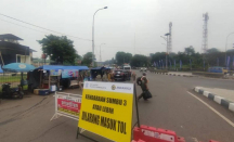 Perhatian! Truk Besar Dilarang Melintas di Tol Jakarta-Cikampek Mulai Siang Ini - GenPI.co