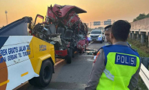 Kecelakaan di Tol Solo-Ngawi Sebabkan 6 Orang Meninggal, Polisi Beber Penyebabnya - GenPI.co