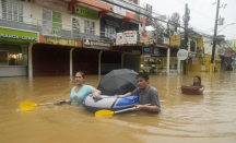 Badai Menyebabkan Banjir dan Tanah Longsor di Filipina, 14 Orang Tewas - GenPI.co