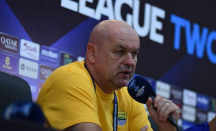 Bojan Hodak Buka Suara soal Kartu Merah Dimas Drajad di Laga Persib vs Lion City - GenPI.co