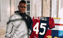 Lama Tak Terdengar, Mario Balotelli Resmi Bergabung ke Genoa - GenPI.co