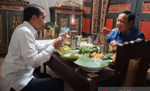 Presiden Prabowo Temui Jokowi di Solo, Makan di Angkringan hingga Bahas Masalah - GenPI.co