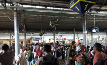 Stasiun Solo Balapan Jadi Favorit Penumpang KRL Solo-Jogja Selama Libur Natal dan Tahun Baru - GenPI.co