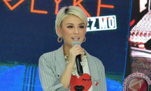 Ari Bias Heran Agnez Mo Baru Sekarang Muncul - GenPI.co