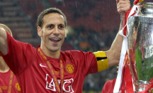 Rio Ferdinand Prediksi PSG dan Barcelona ke Final Liga Champions 2024/25 - GenPI.co
