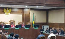 2 Hakim Pemberi Vonis Bebas Ronald Tannur Dihukum 7 Tahun Penjara & Denda Rp500 Juta - GenPI.co