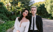 Langsung Naksir saat Bertemu, Demi Lovato dan Jordan Lutes Segera Menikah - GenPI.co