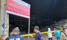 3 Pabrik Nakal di Tangerang Disegel, Buang Limbah Aluminium dan Tekstil ke Sungai - GenPI.co