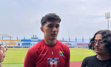 1,5 Tahun Bersama, Kevin Mendoza Pamit dari Persib - GenPI.co