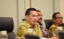 DPR RI Desak Investigasi Agar Pemberi Izin Tambang Nikel di Raja Ampat Diproses - GenPI.co