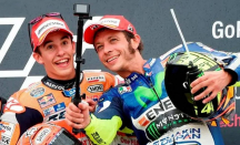 Bos Ducati Minta Valentino Rossi dan Marc Marquez Baikan - GenPI.co