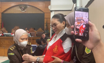 Nikita Mirzani Peras Reza Gladys Rp 4 Miliar untuk Angsur Rumah - GenPI.co