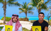 Cristiano Ronaldo Dapat Fasilitas Mewah di Al Nassr: Jet dan 16 Staf Pribadi - GenPI.co