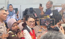 Nikita Mirzani Rajin Video Call dengan Anak dari Rutan Pondok Bambu - GenPI.co