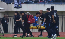 Duh! Bek Persib Jufriyanto Alami Patah Tulang Rusuk, Terancam Absen di Liga 1 - GenPI.co
