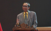 Mahfud MD soal Pemisahan Pemilu, Harus Dilaksanakan Meski Timbul Kerumitan - GenPI.co