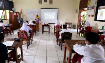 Jam Masuk Sekolah di Bogor Pukul 7 Pagi, Arahan Dedi Mulyadi Tak Diikuti - GenPI.co