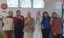 Hillary Brigitta Lasut Ramaikan Pembukaan Kafe Kartika Bakery - GenPI.co